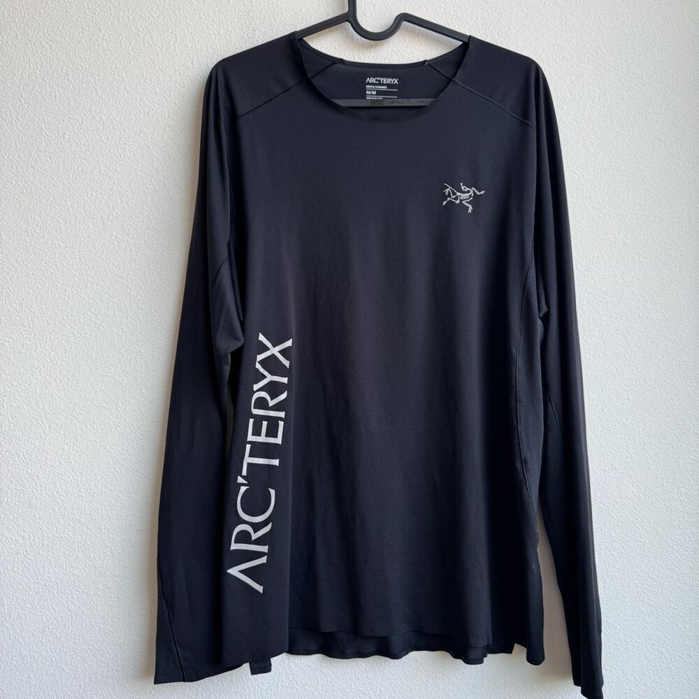 Arc'teryx Norvan Downword Logo Men's Medium Long Sleeve Training Shirt
